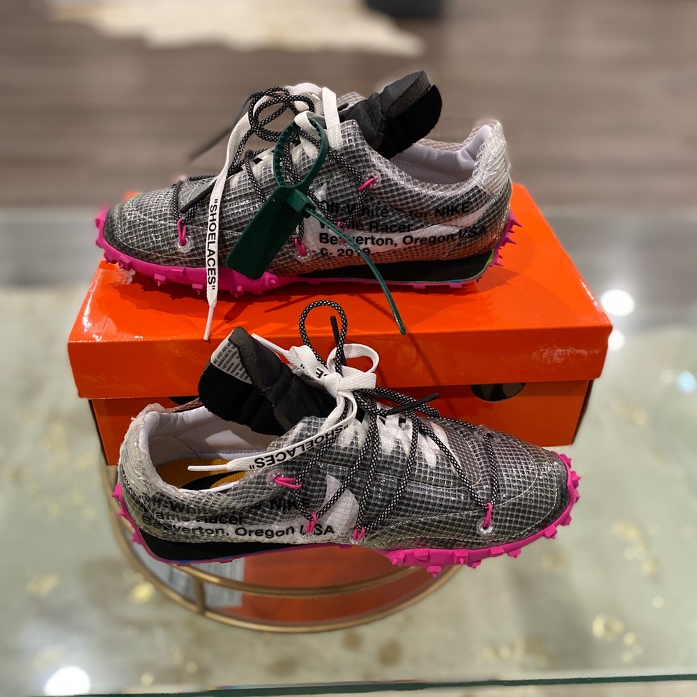 Nike Waffle Racer Off White Blk/White Fuchsia